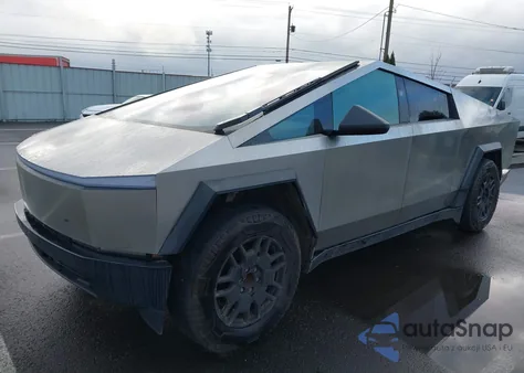 2024 Tesla Cybertruck All-Wheel Drive z USA, uszkodzony, nr VIN 7G2CEHED9RA017042